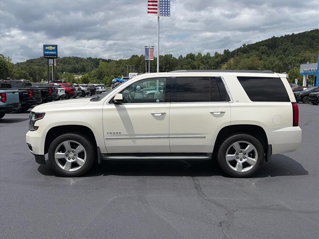 Used 2015 Chevrolet Tahoe LT with VIN 1GNSKBKC3FR152355 for sale in Franklin, NC