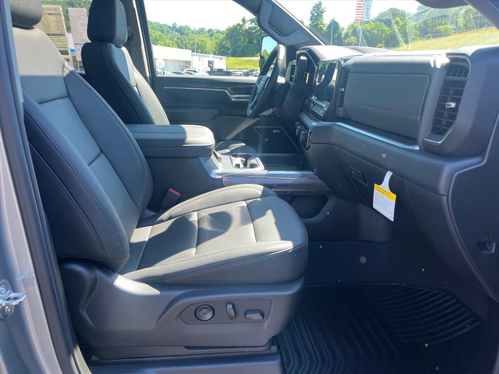2026 Chevrolet Silverado 2500 HD LTZ - Photo 28