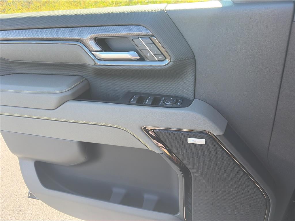 2026 Chevrolet Silverado 2500 HD ZR2 - Photo 19