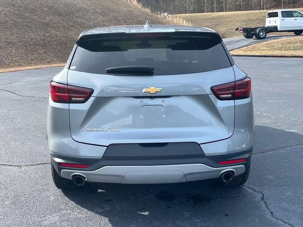 Used 2023 Chevrolet Blazer 2LT SUV