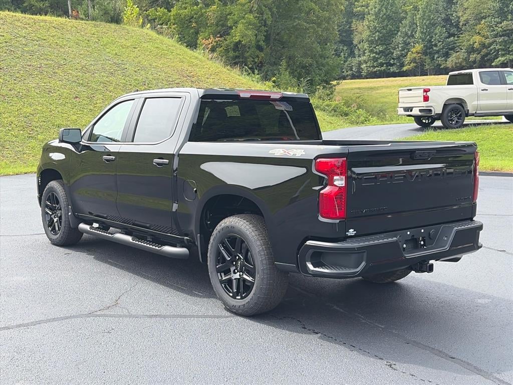 New 2026 Chevrolet Silverado 1500 Custom Truck