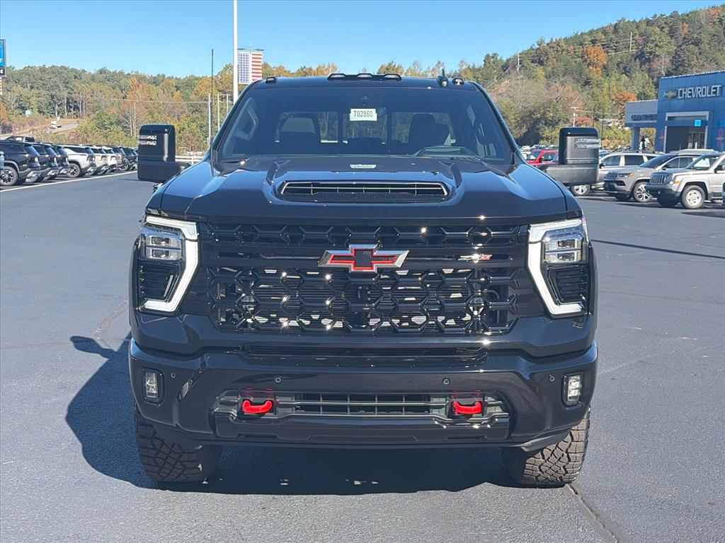 2026 Chevrolet Silverado 2500 HD ZR2 - Photo 6