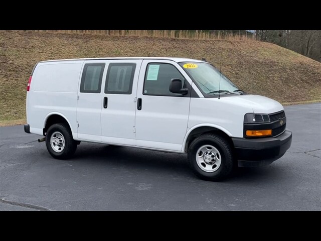 2021 Chevrolet Express Cargo 2500 Van photo 2