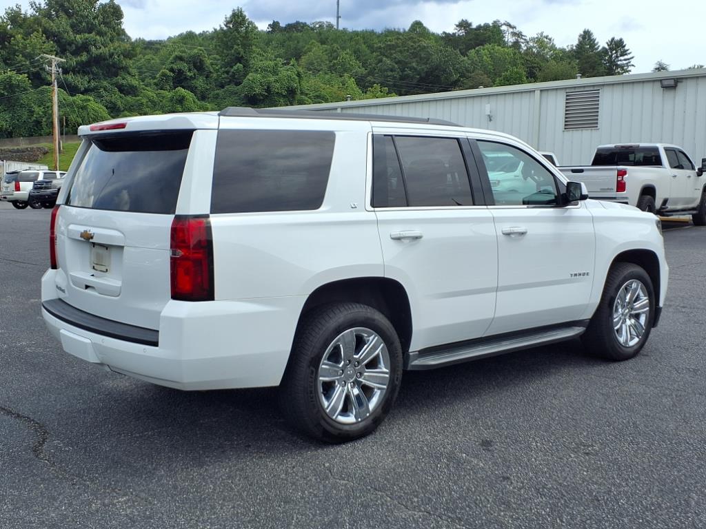 2018 Chevrolet Tahoe LT photo 4