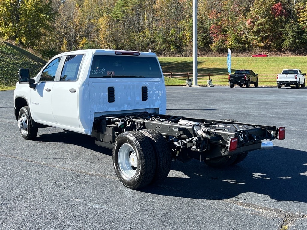 New 2026 Chevrolet Silverado 3500 HD Chassis Cab Work Truck Truck