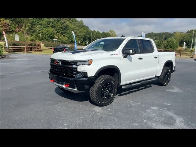 2026 Chevrolet Silverado 1500 ZR2 photo 4