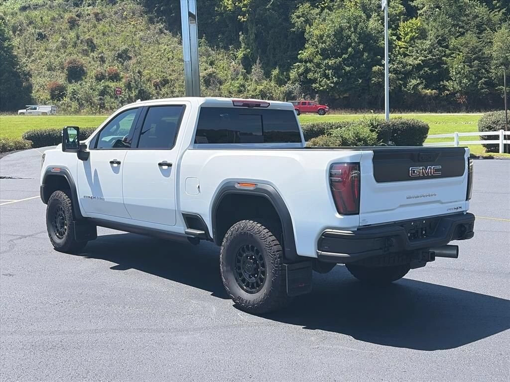 Used 2025 GMC Sierra 2500 HD AT4X Truck