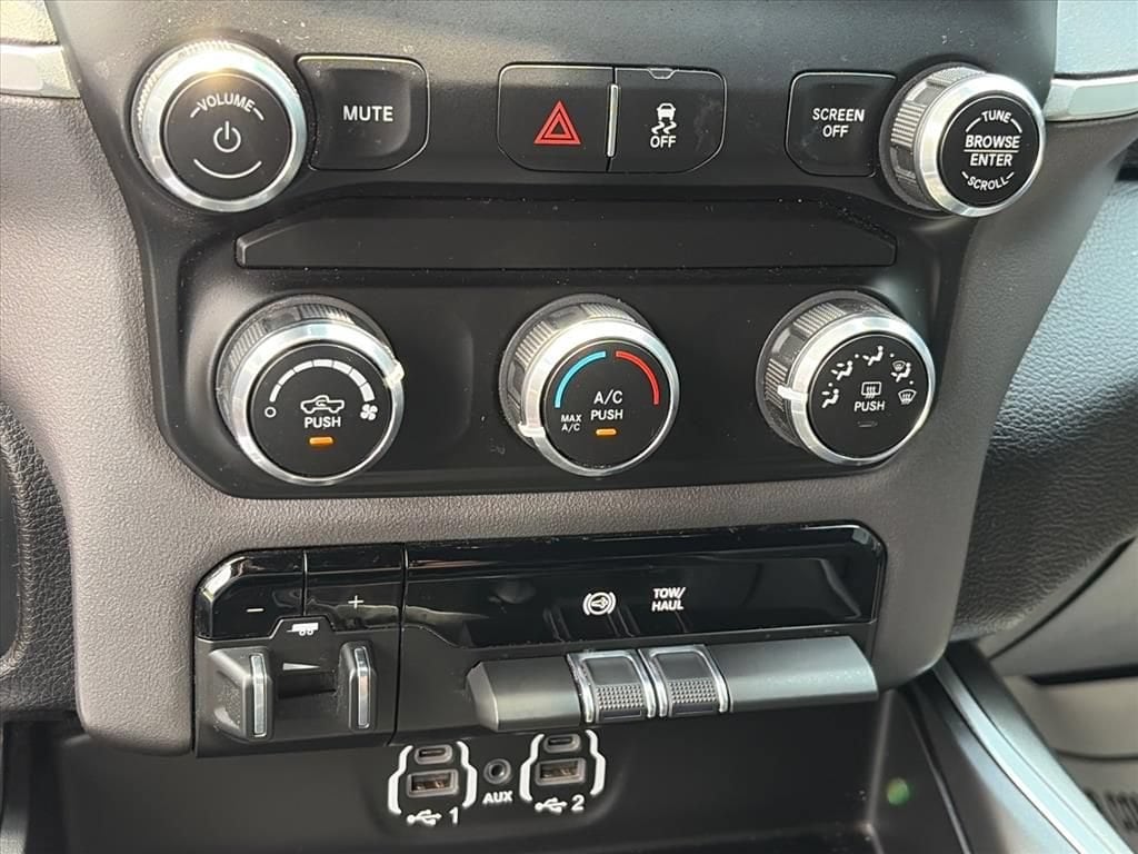 2022 RAM Ram 3500 Pickup Big Horn - Photo 19