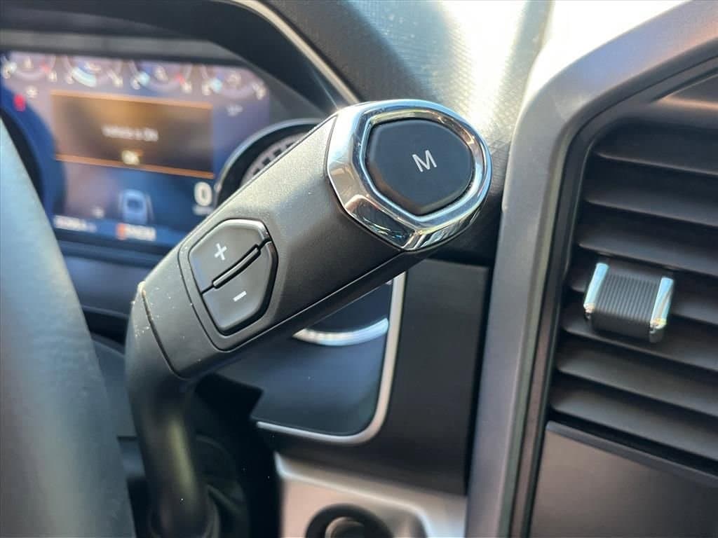 2023 Ford F-150 XLT - Photo 11