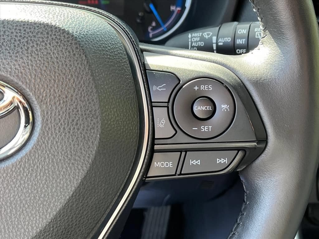 2019 Toyota RAV4 XSE - Photo 20