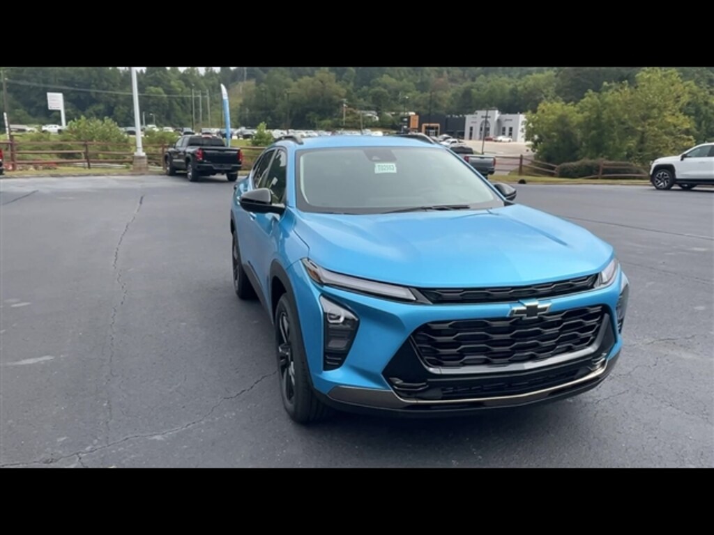 New 2025 Chevrolet Trax Activ SUV