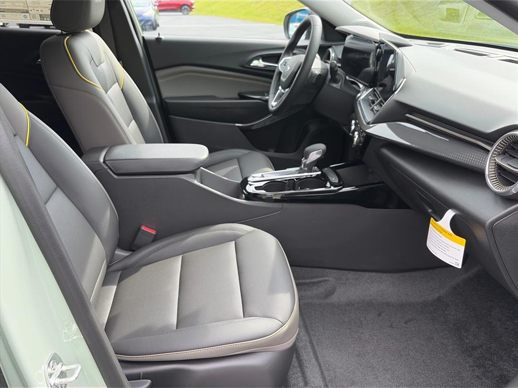 2026 Chevrolet Trax Activ - Photo 31