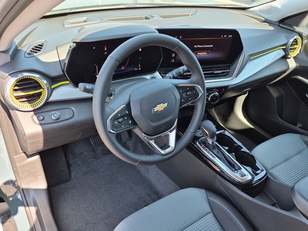 2026 Chevrolet Trax LT - Photo 11