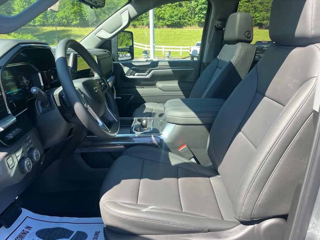 2026 Chevrolet Silverado 2500 HD LTZ - Photo 25