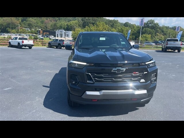 2026 Chevrolet Colorado Z71 photo 3