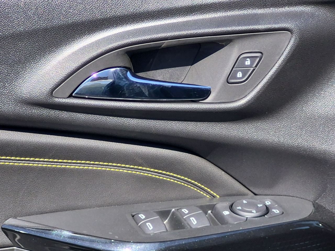 2026 Chevrolet Trax LT - Photo 24