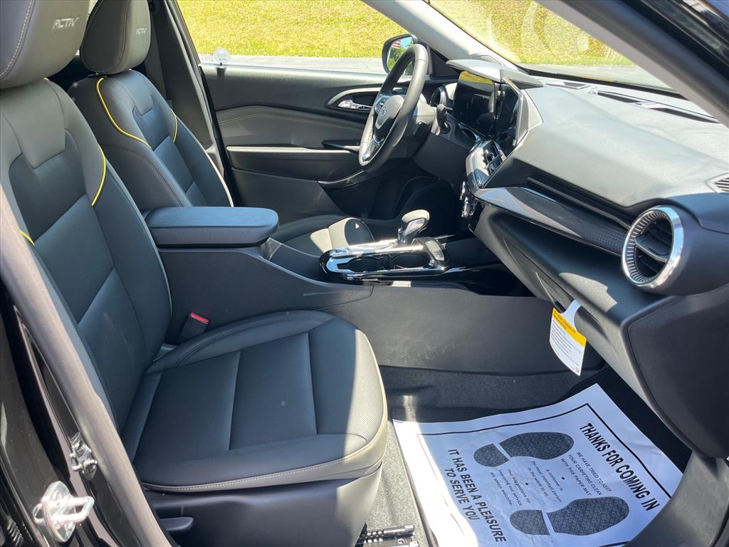 2026 Chevrolet Trax Activ - Photo 29