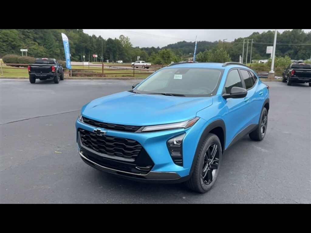 New 2025 Chevrolet Trax Activ SUV