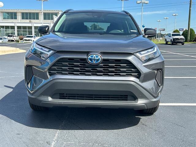 2024 Toyota RAV4 Hybrid LE photo 3