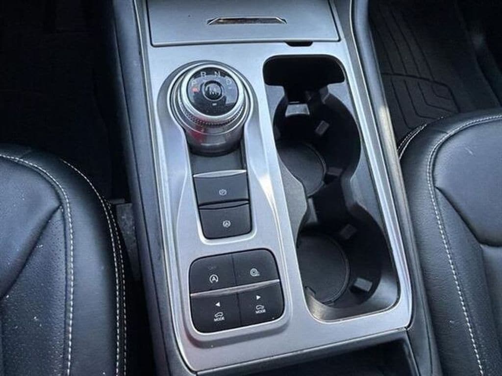 2020 Ford Explorer XLT - Photo 17