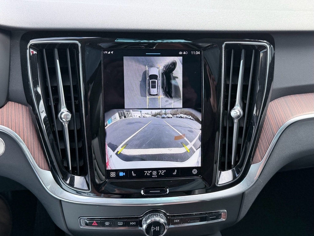 2025 Volvo V60 Cross Country Plus - Photo 12