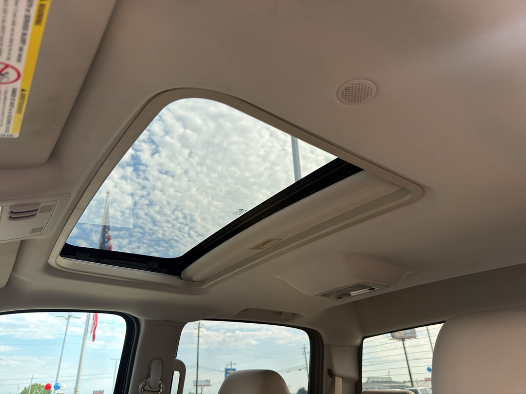 2014 Chevrolet Silverado 3500HD LTZ - Photo 12
