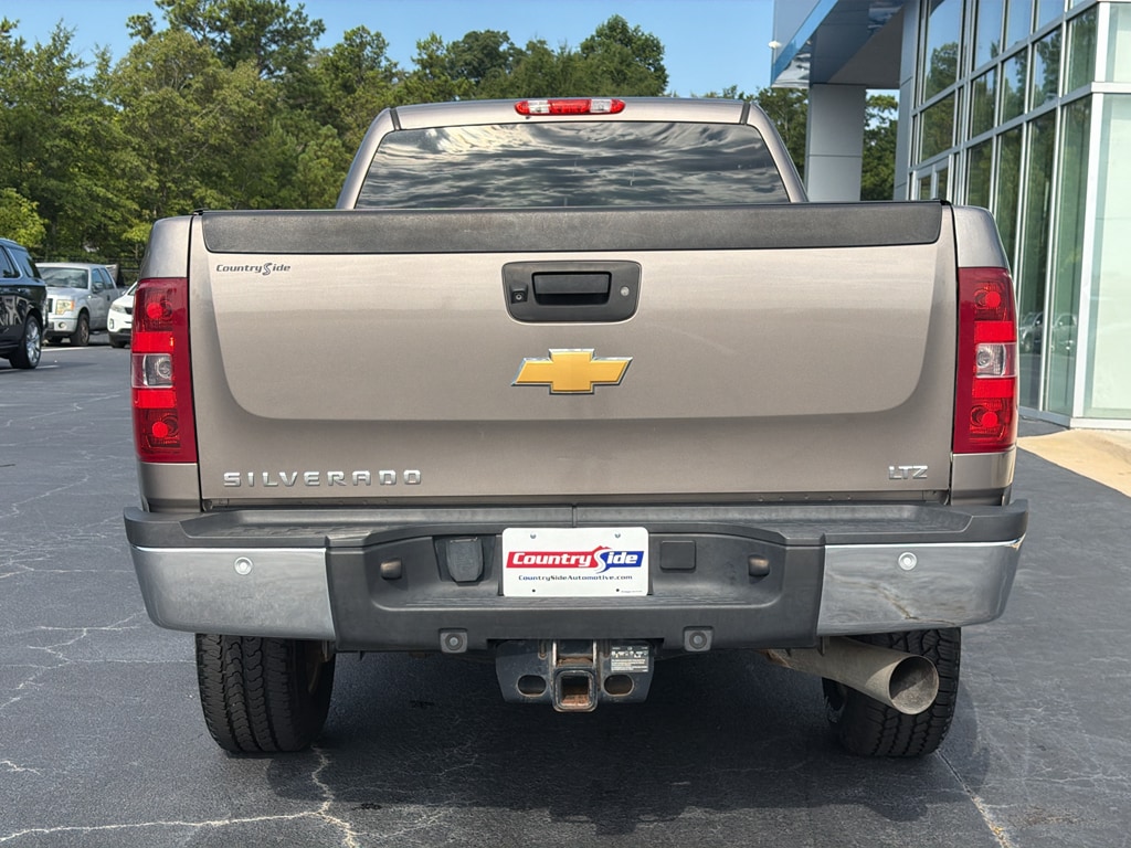 2014 Chevrolet Silverado 3500HD LTZ - Photo 8