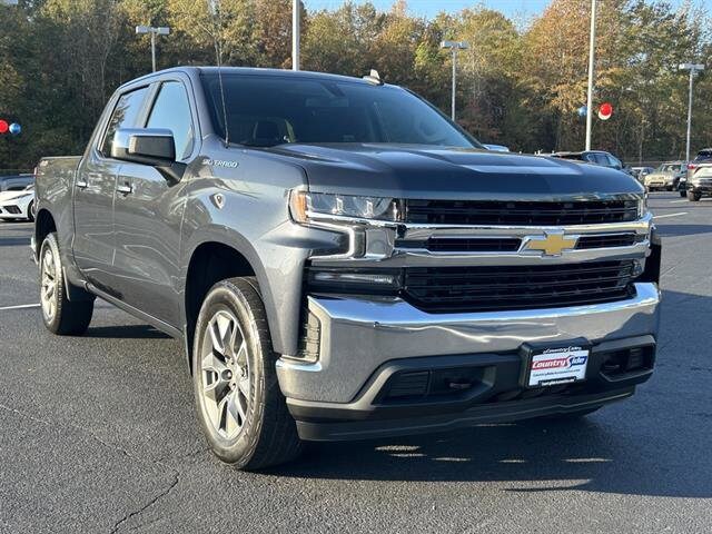 2022 Chevrolet Silverado 1500 LT photo 3