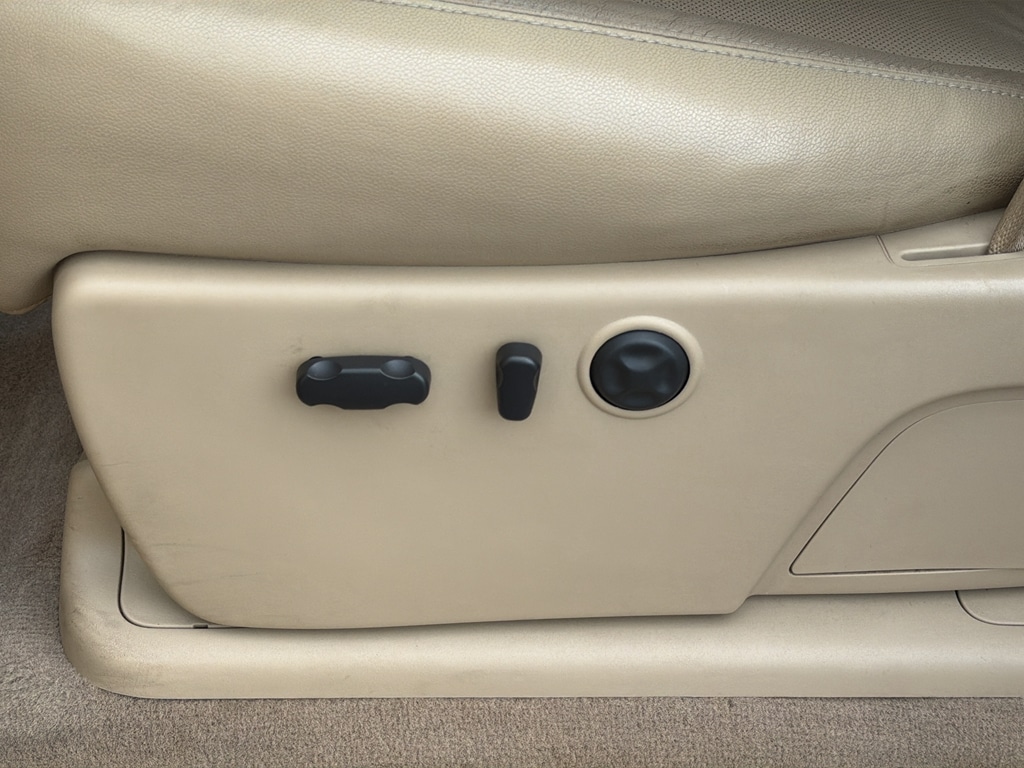 2014 Chevrolet Silverado 3500HD LTZ - Photo 25