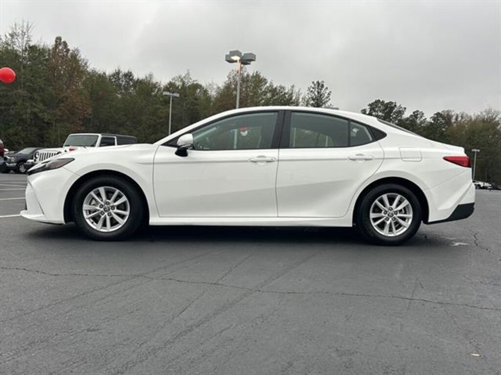Used 2025 Toyota Camry LE