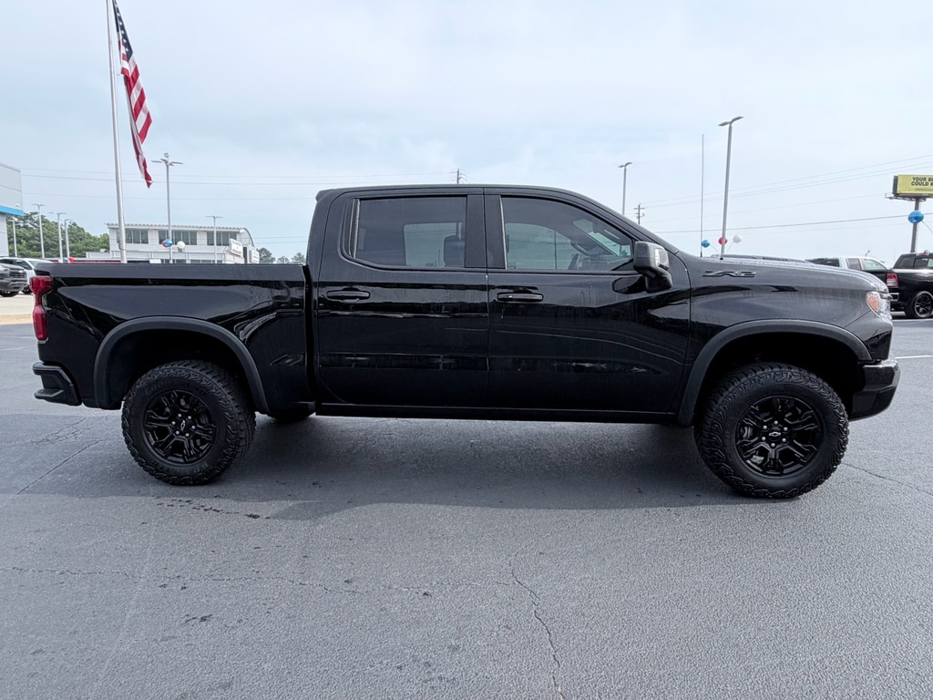 Used 2025 Chevrolet Silverado 1500 ZR2 Truck
