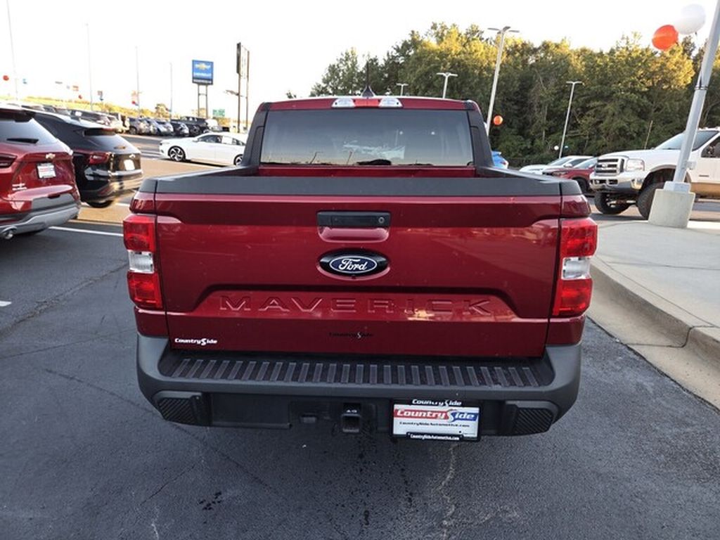 Used 2025 Ford Maverick XLT