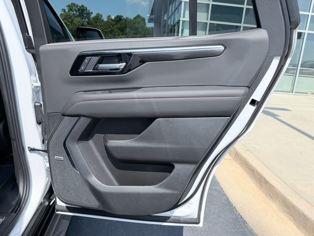 2026 Chevrolet Tahoe RST - Photo 34