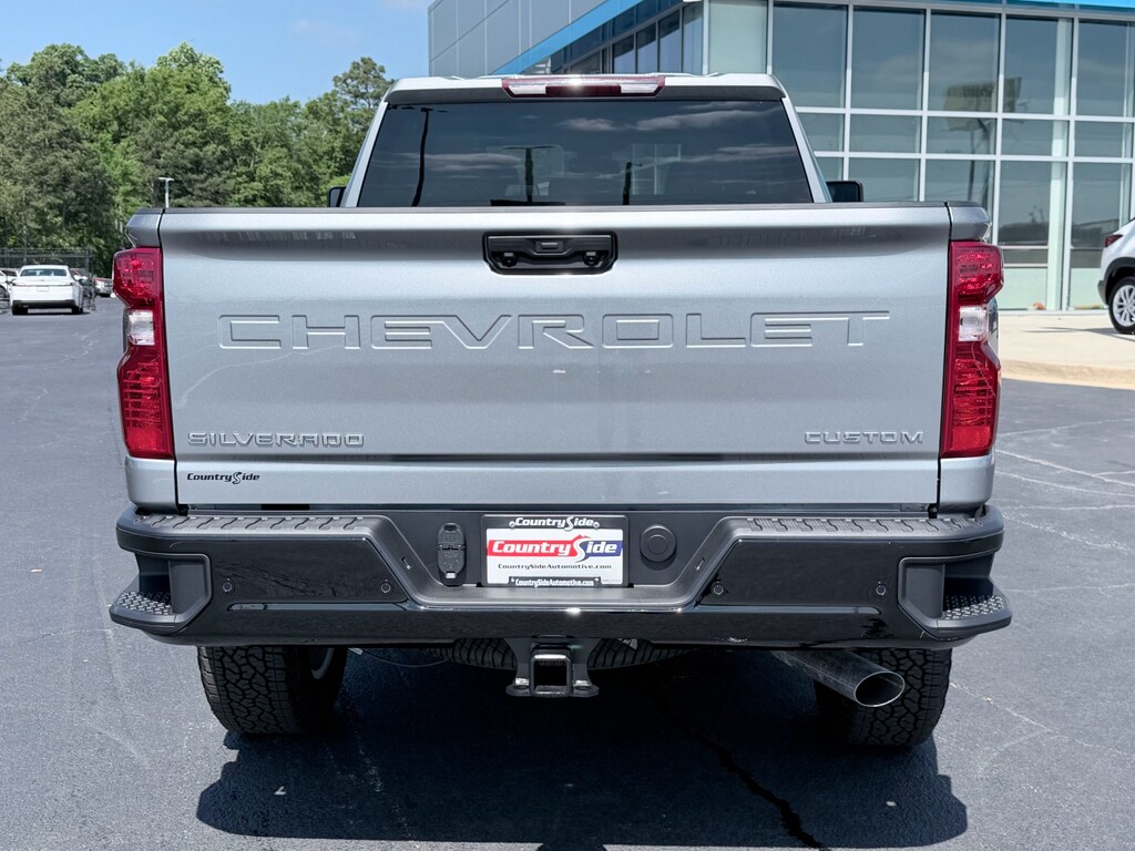 2026 Chevrolet Silverado 2500 HD Custom - Photo 8