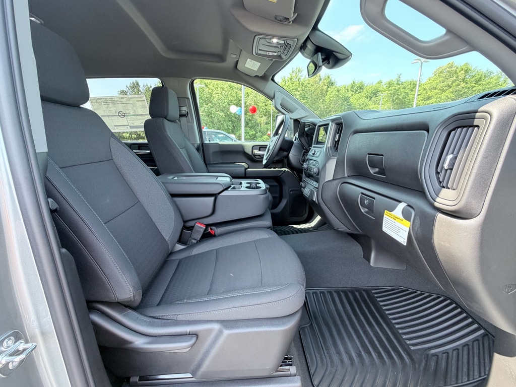 2026 Chevrolet Silverado 2500 HD Custom - Photo 23