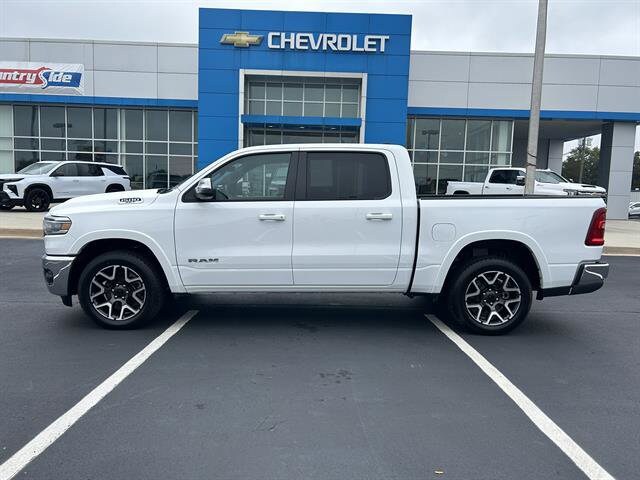 2025 Ram 1500 Laramie photo 2
