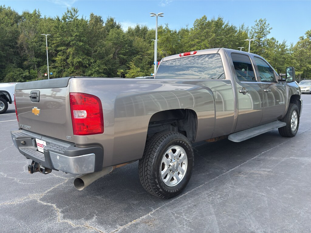 2014 Chevrolet Silverado 3500HD LTZ - Photo 6