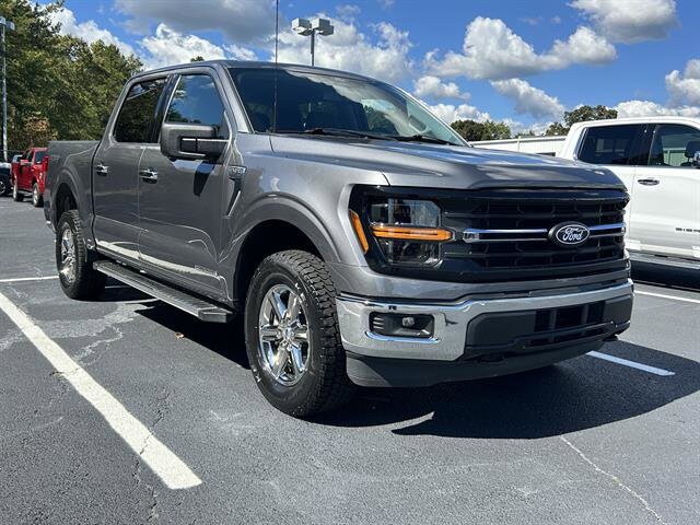 2024 Ford F-150 XLT photo 3