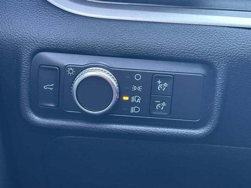 2020 Ford Explorer XLT - Photo 17