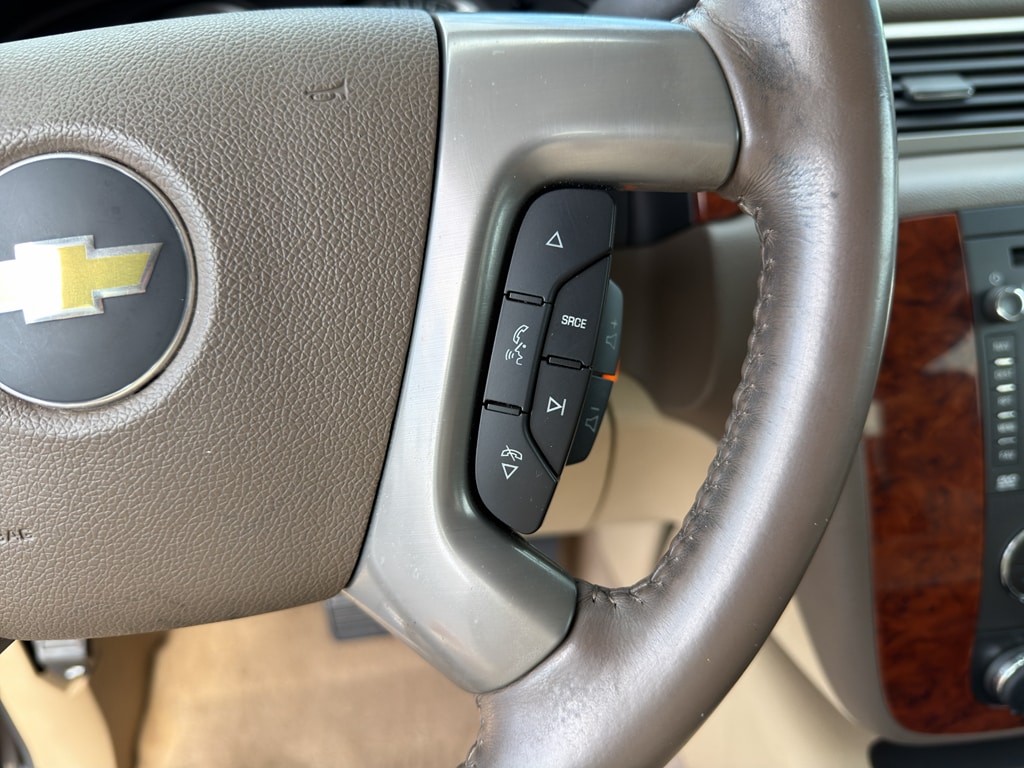 2014 Chevrolet Silverado 3500HD LTZ - Photo 17
