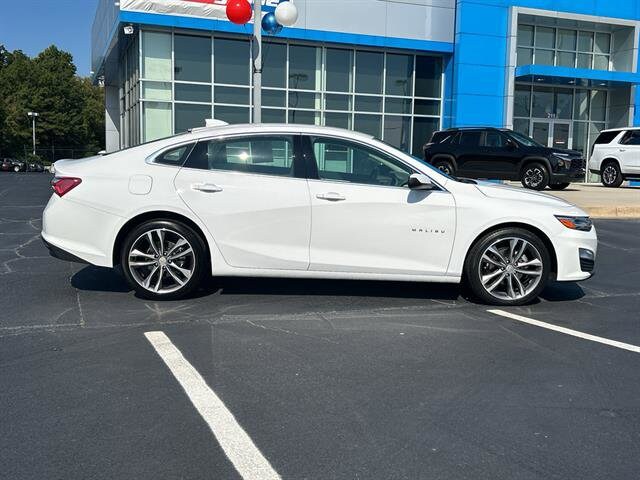 2024 Chevrolet Malibu Premier 2LT photo 4