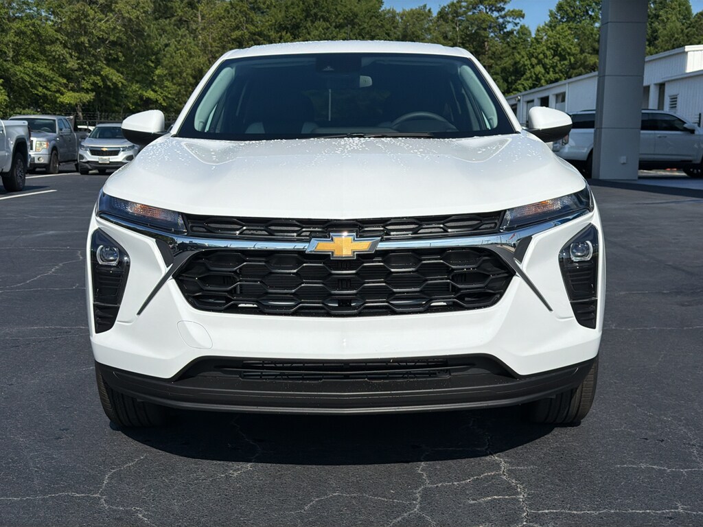 New 2026 Chevrolet Trax LS SUV