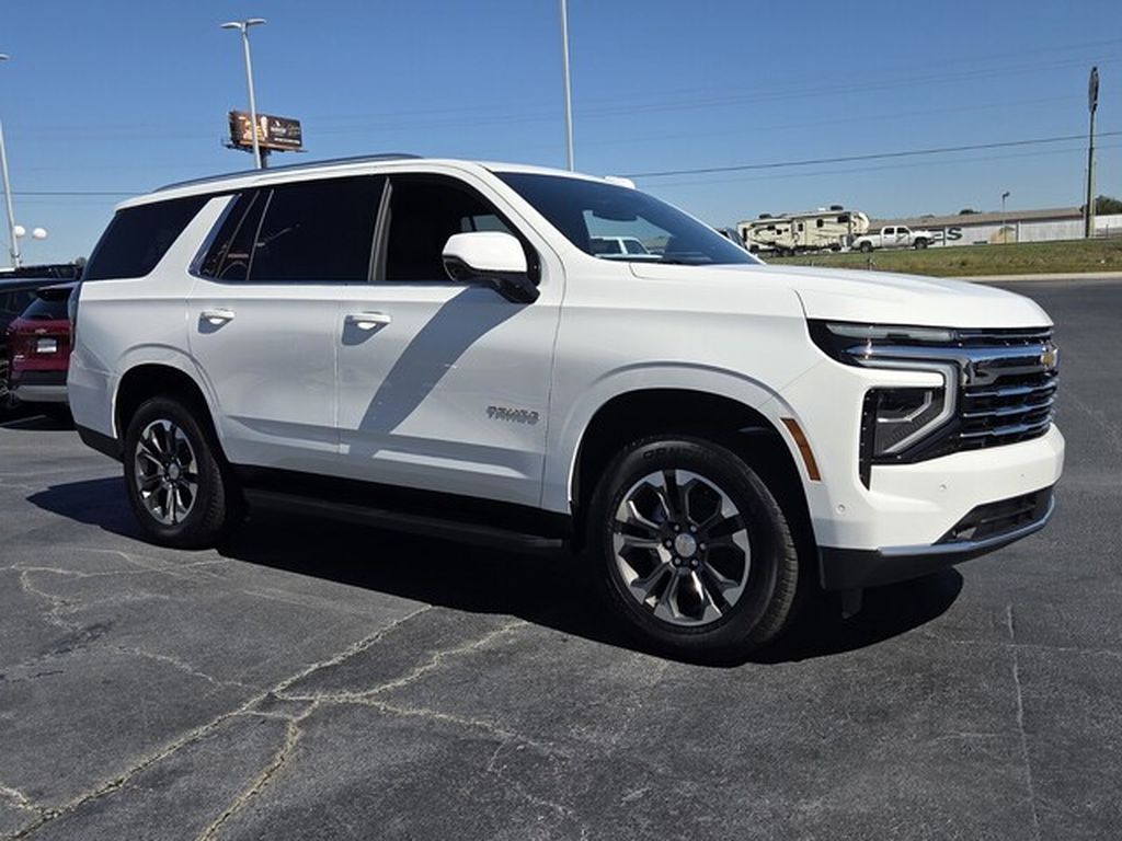 2027 Chevrolet Tahoe LT - Photo 8