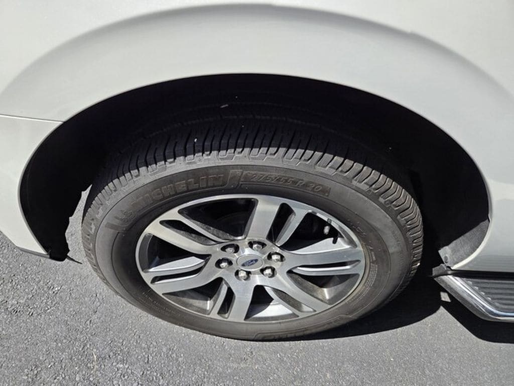Used 2023 Ford Expedition Max XLT