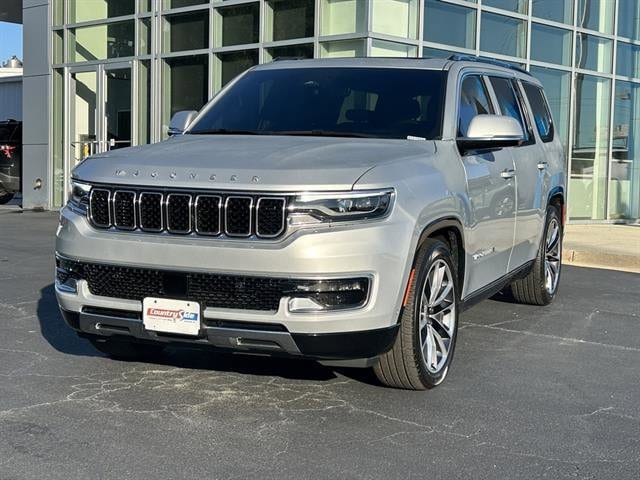 2022 Jeep Wagoneer Series III's photo