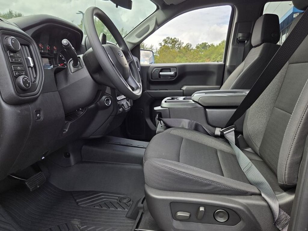2026 Chevrolet Silverado 1500 Custom Trail Boss - Photo 11