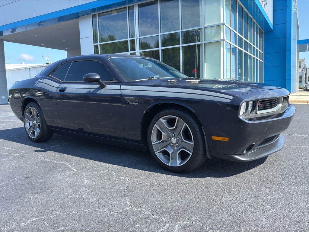 Used 2012 Dodge Challenger R/T Classic with VIN 2C3CDYBT4CH225825 for sale in Byron, GA