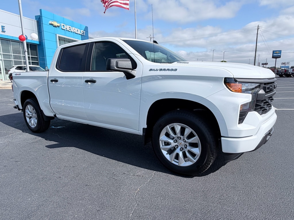 New 2026 Chevrolet Silverado 1500 Custom Truck