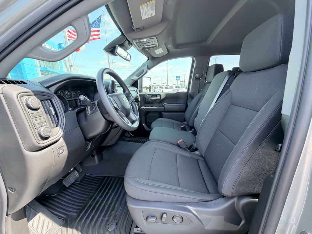 2026 Chevrolet Silverado 2500 HD Custom - Photo 20