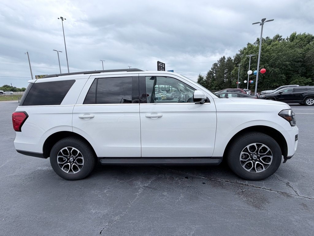 Used 2024 Ford Expedition XLT